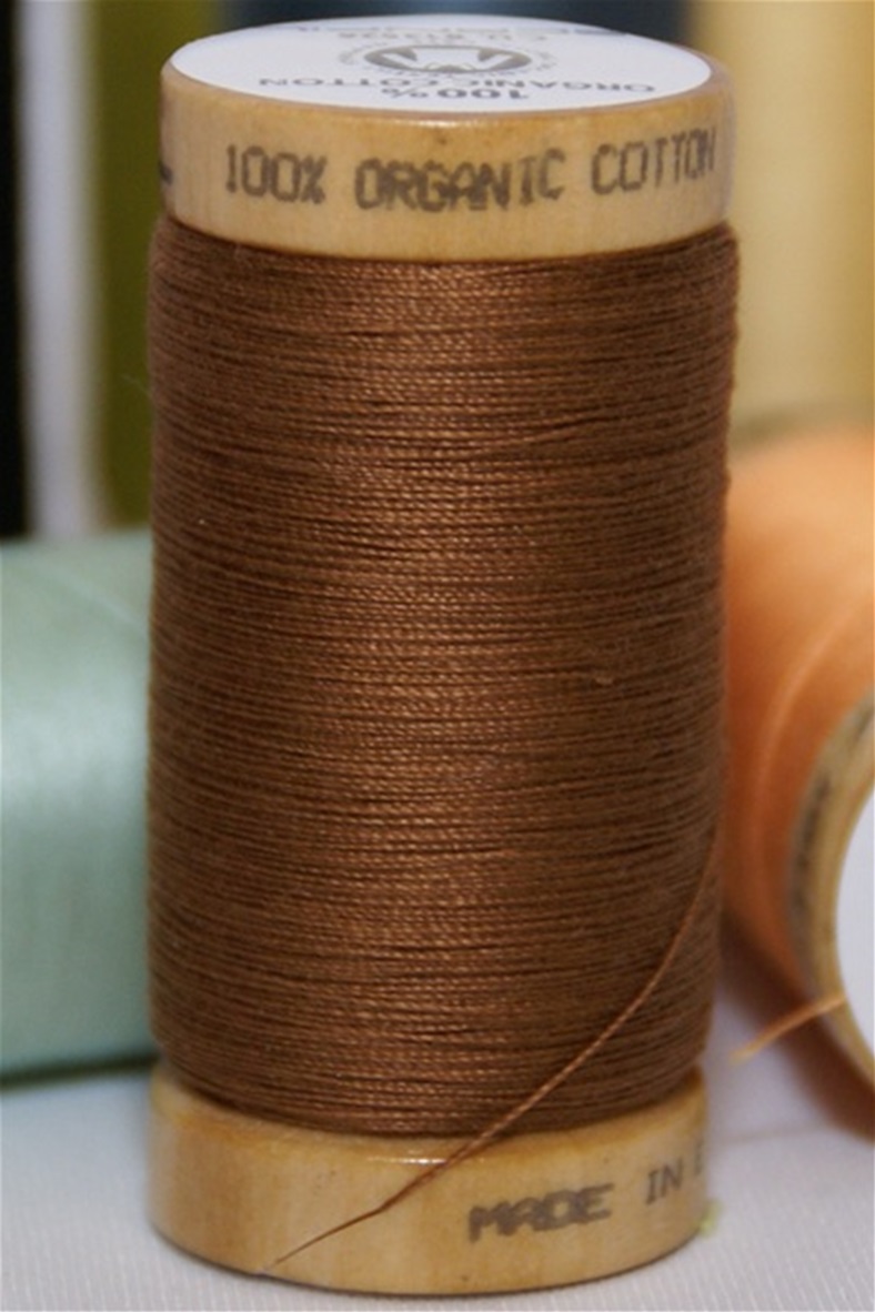 Spool organic sewing thread (100 meter) 4827