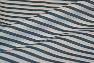 Afbeelding van Ink Blue Stripe poplin (SALE)