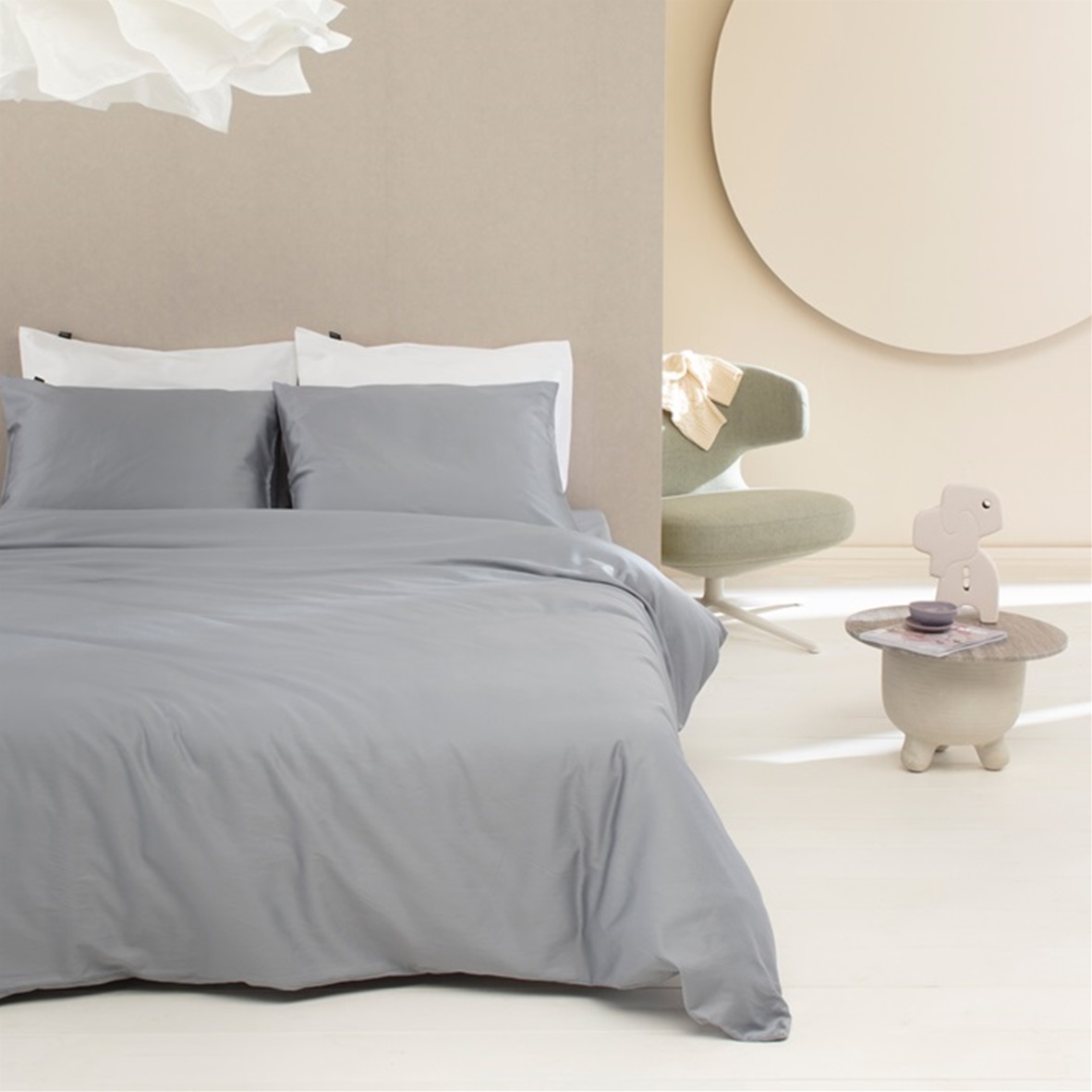 Grey sheet sateen 