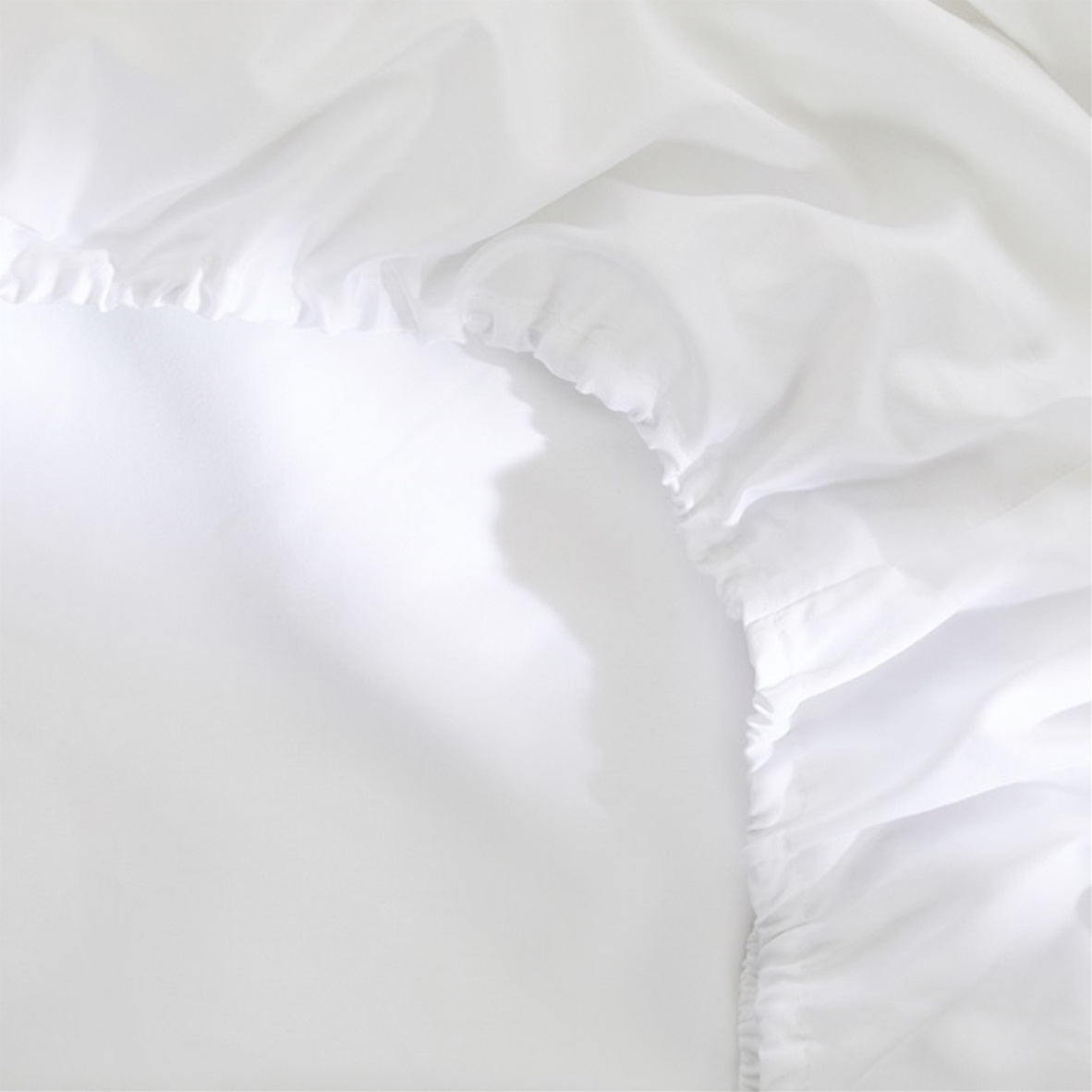 White topper fitted sheet (thin mattress) sateen (SALE) 