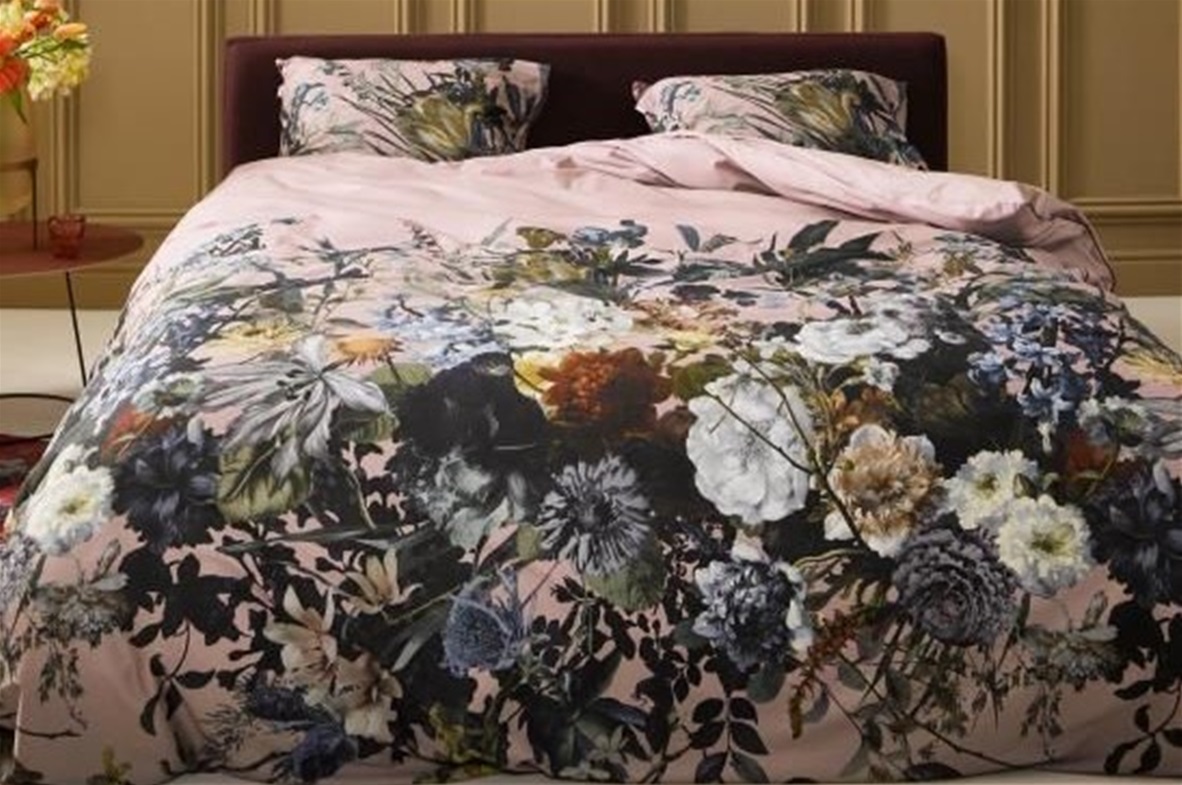 Eleanor Woodrose dekbedovertrek satijn 