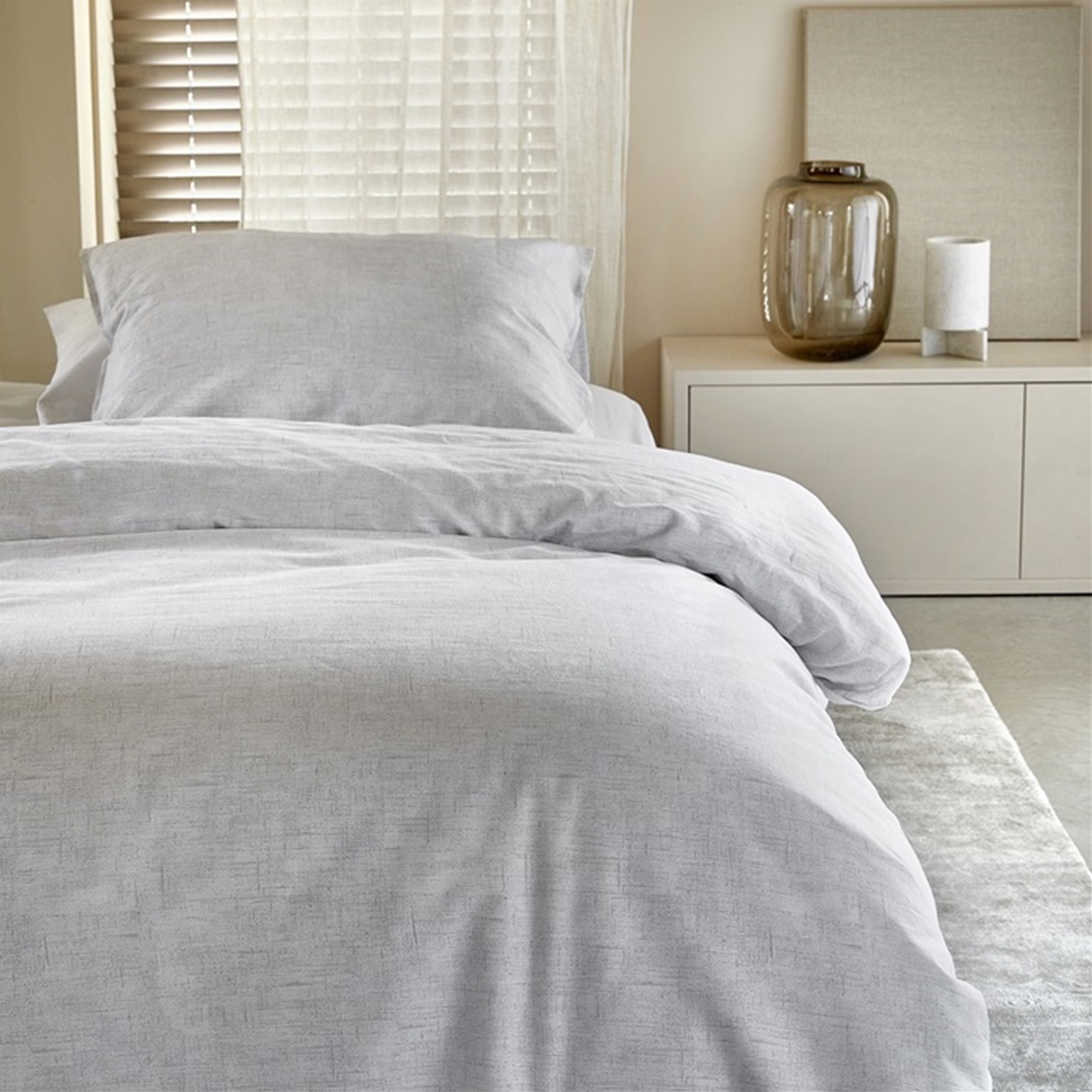 Ebba Off White dekbedovertrek 