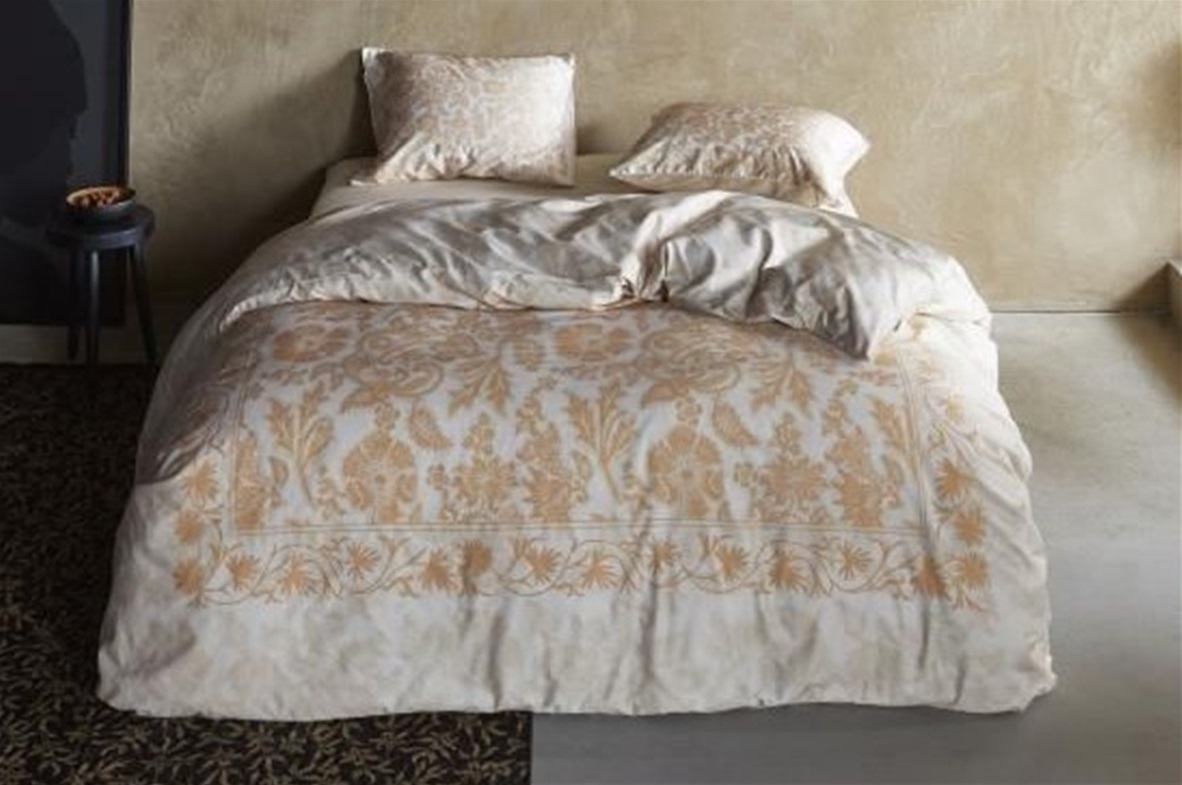 Maere Faded White dekbedovertrek satijn 
