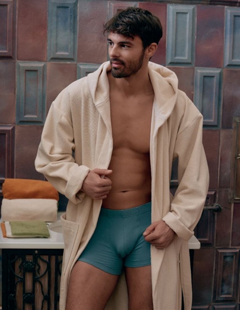 Orlando Ecru bathrobe with hood 