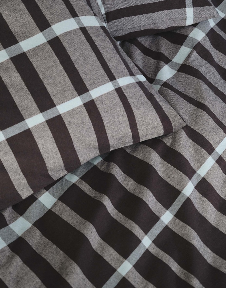 Thori Dark Navy duvet cover flannel 