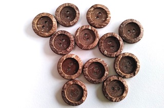 Afbeelding van Kokosnoten knopen 20mm met rand