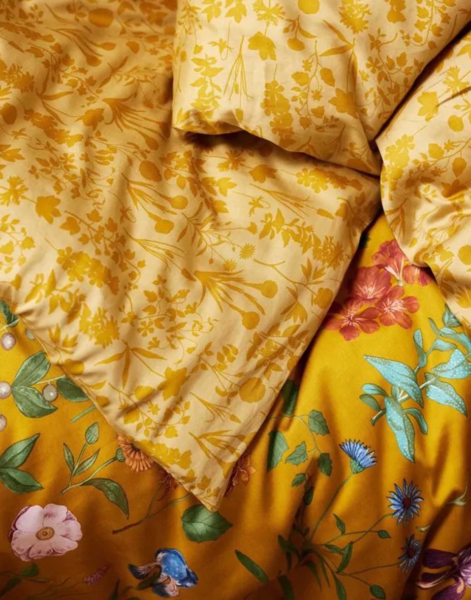 Marigold Flower ochre Duvet cover 
